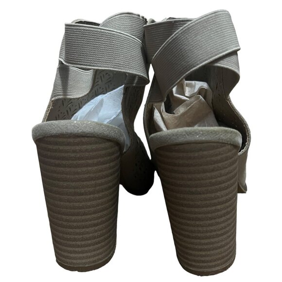 Kenneth Cole Beige Gold Shimmer Open Toe Ankle Booties Sz 8 Chunky Heel Womens - Picture 3 of 12